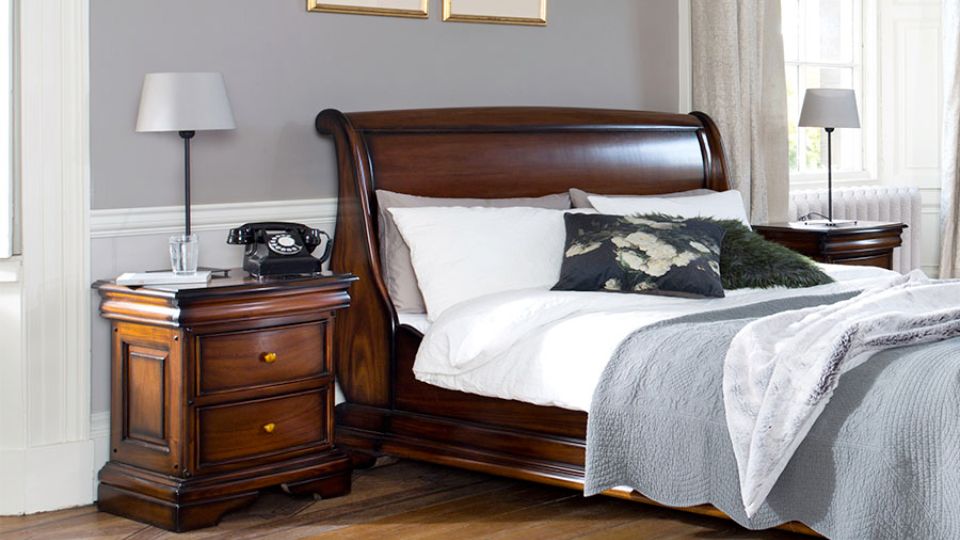 Normandie – 5ft Bedframe & 2 Lockers